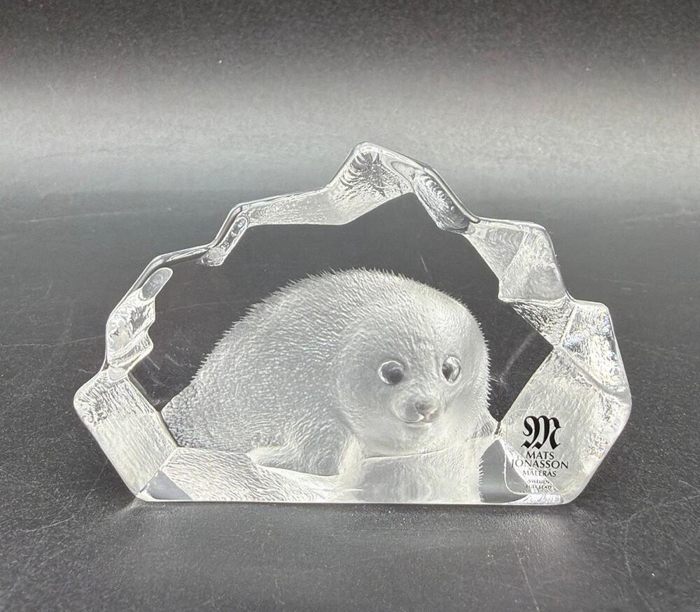 Mats Jonasson Maleras Sweden Crystal Baby Seal Paperweight Signed Full Lead